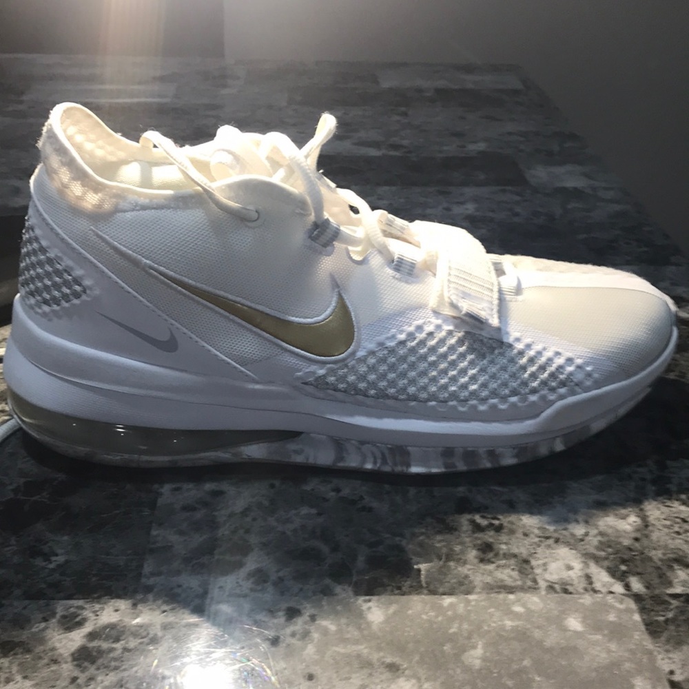 Men’s Nike Air Force Max Low White & Gold